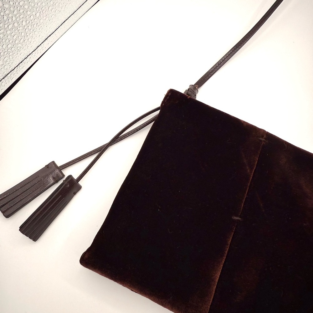 Yves Saint Laurent Velvet Brown Shoulder Bag - Picture 3 of 12